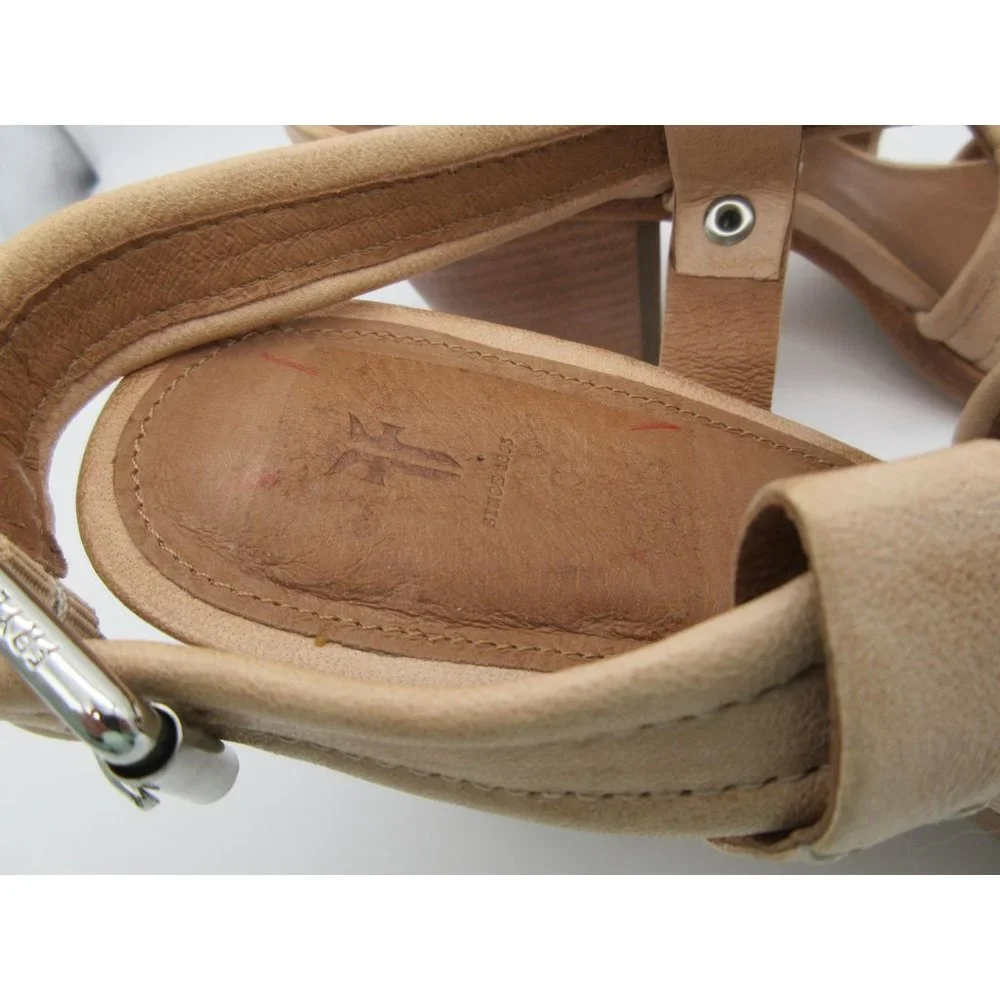FRYE women's Dani cream leather cross strap‎ stacked heel sandals 10